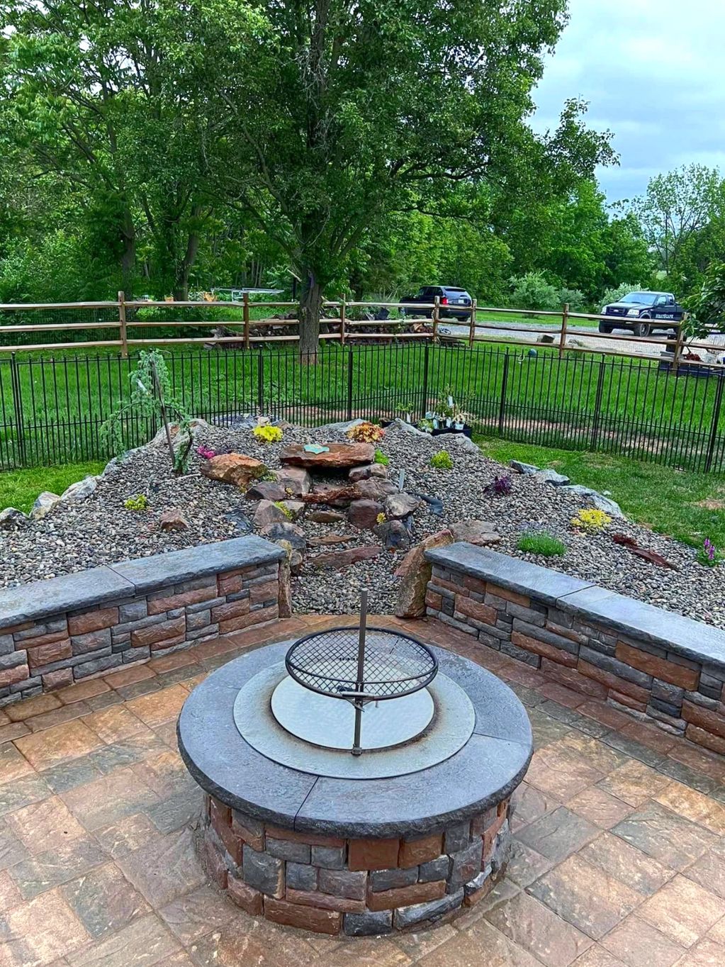 Smokeless fire pit with an water feature / poodles pond..
The designs are at no limitations with Nea