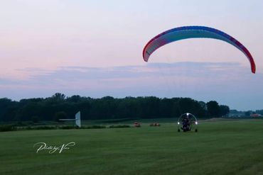 Sunset powered paragliding instruction in the Indianapolis area.