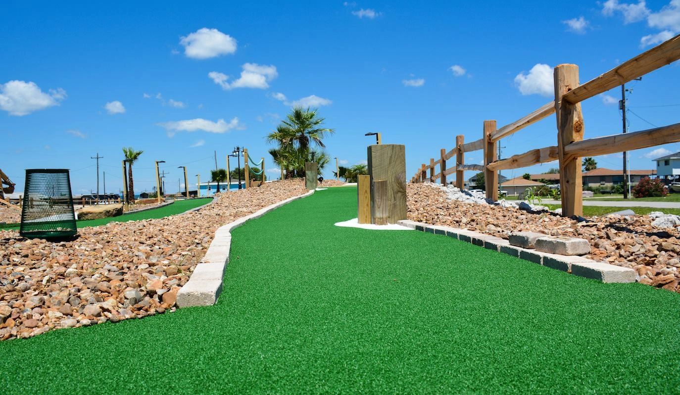 Miniature Golf, Restaurant The Gulf Range Crystal Beach, Texas