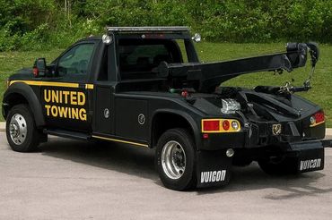 Light duty Tow Truck in Abbotsford ready for emergency roadside