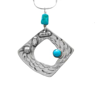 Textured .925 sterling silver turquoise pendant necklace'