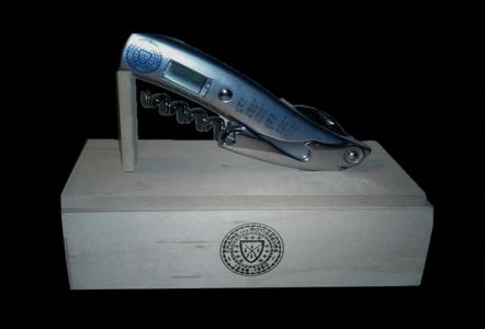  VINFRARED CORKSCREW
Co-Brand with Chaîne des Rôtisseurs.  The world’s oldest international gastronomic society, founded in Paris in 1248
