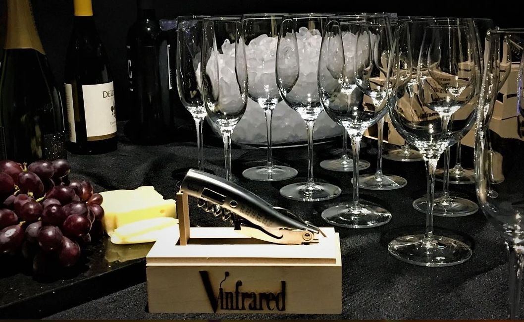 Vinfrared Corkscrew is the only patented corkscrew in the world to take the temperature of wine.