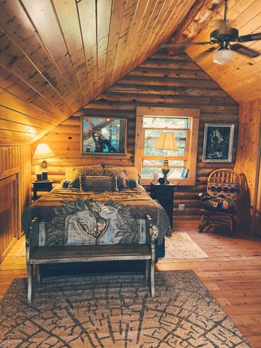 Dreamy loft another Lake State Property cabin located in Pequot, overlooks Lake Ossawinnamakee.
