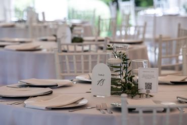 Dining table design, wedding coordination service