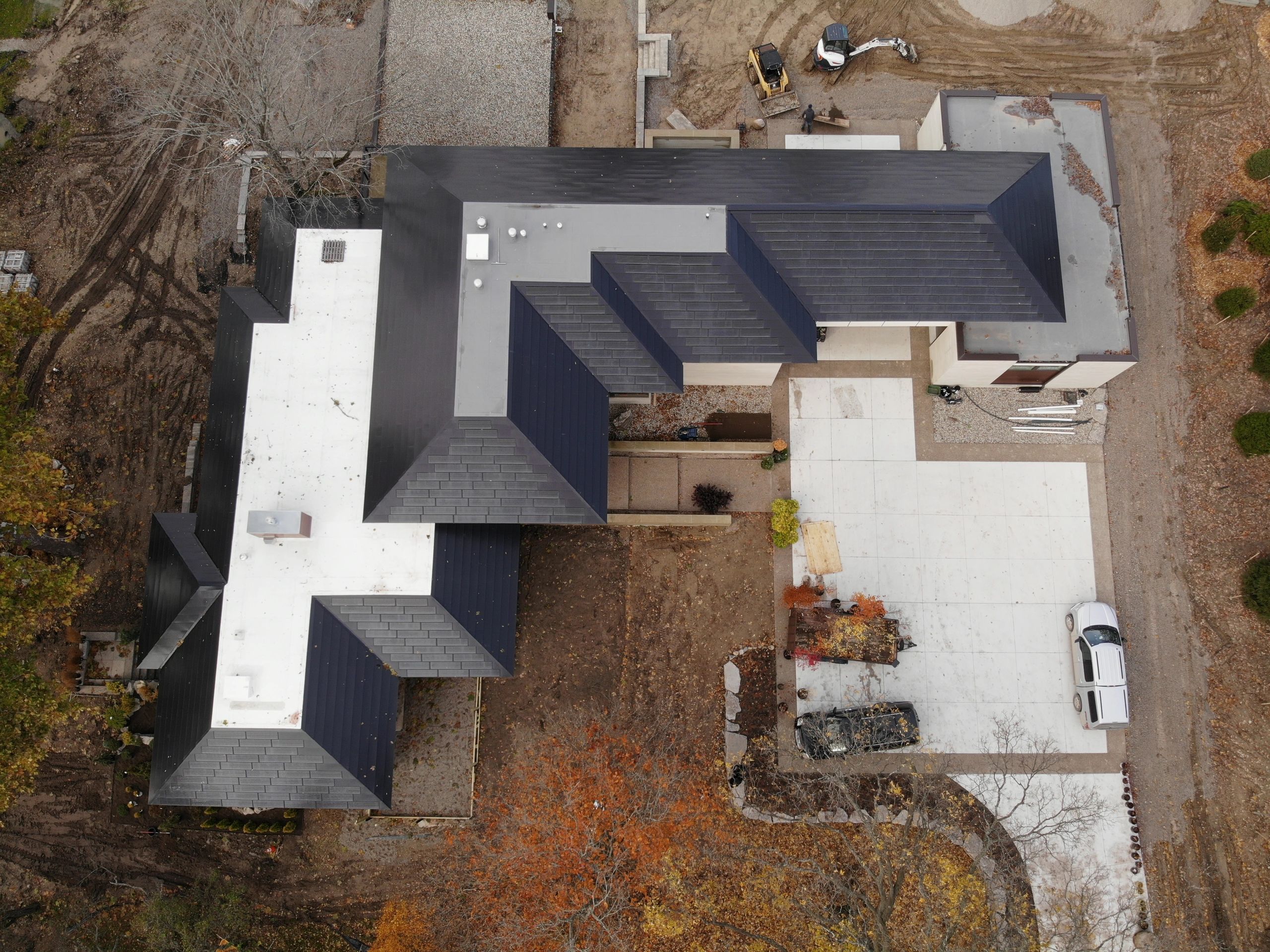 solar panels integrated into bermuda metal roof