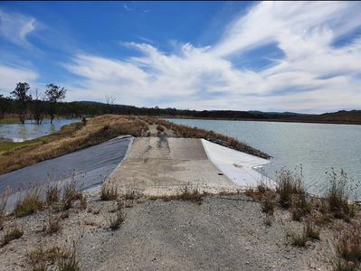 Mine dam weir
