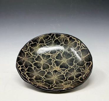 Flower Plate | 2021
glazed clay approximately 8x8"