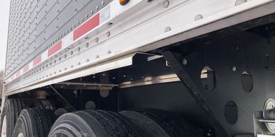 Aluminum Fenders on the AgriLite Conveyor Trailer, Wilson Pacesetter.