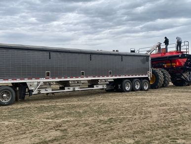 AgriLite Conveyor Trailer, Wilson Pacesetter, Filling Air Seeder Cart, Planting