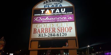 Pylon signs with full color images applied to translucent acrylic will keep your message in front of customers both day and night.