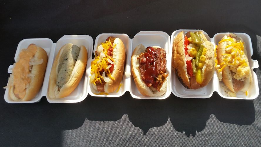 Ruben Dog, Chicken feta sausage, Chili dog, Attack Dog, Chicago dog and Mac & Cheese dog 