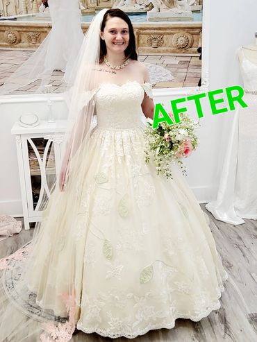 Unique Multi-Colors Off-The-Shoulder Beaded Bridal Gown Champagne Sweetheart Ball Gown Wedding Dress