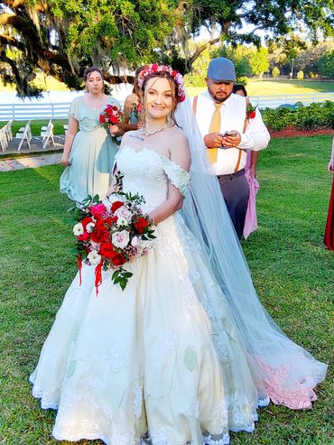 Wedding Veils, long and short veil, face-covering birdcage, Chapel and Cathedral veil, accessories