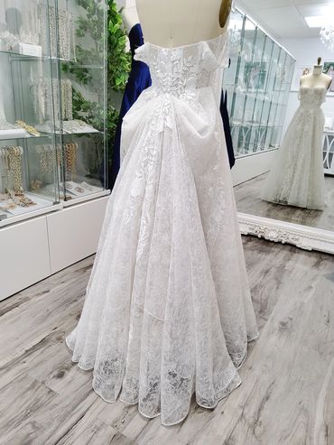 Wedding Dress Bustle by Great Couture Fashion | Orlando, FL