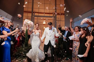 Off-the-rack wedding dresses and bridal gowns, Wedding Dress Sale, Discounted Wedding Dresses