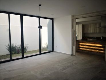 Casa en venta Lomas de Angelopolis 4 recamaras cerca Sonata Alberca gimnasio Cholula Puebla Toscana