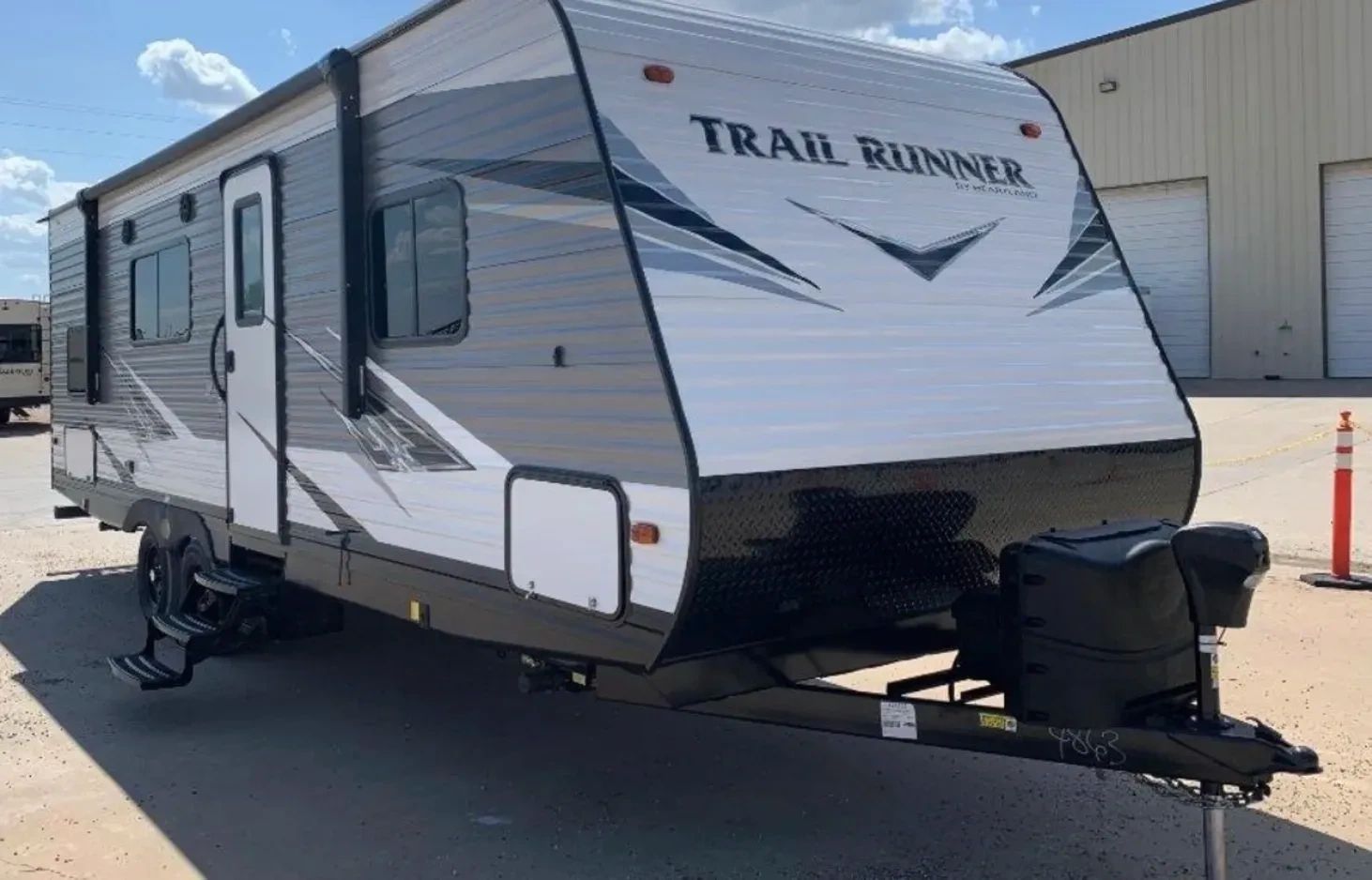 2021 TRAIL RUNNER 251BH