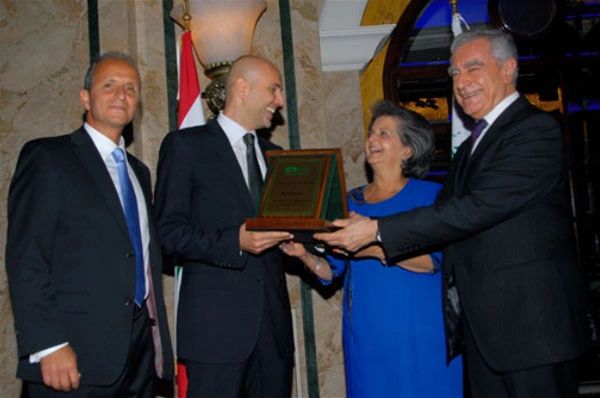 Ricardo Karam receiving the LAU Alumni Achievement Award, Beirut (2011)