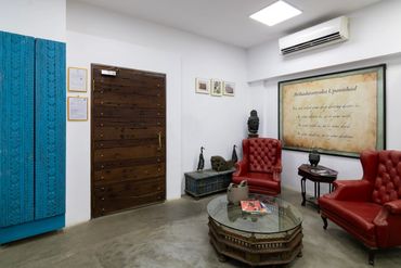 Office lobby with art deco interior styling in lower parel mumbai