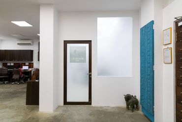 Office lobby with art deco interior styling in lower parel mumbai