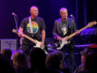 Paul Waltz & Randy Givler playing live on stage