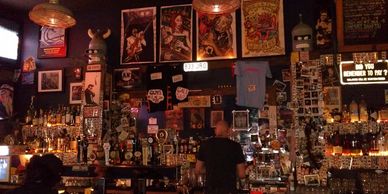 Inside Toronado Pub