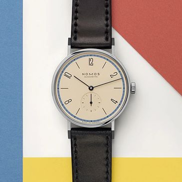 NOMOS Tangente 100 years Bauhaus edition, Picture: ©NOMOS Glashütte