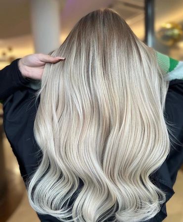 Haarverlängerung mit farblicher Anpassung Wow Hair & Beauty Kolbermoor bei Rosenheim