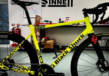 The legend that is Black Shuck Lando Norris Bike Handmade In Suffolk England custom bicycle
