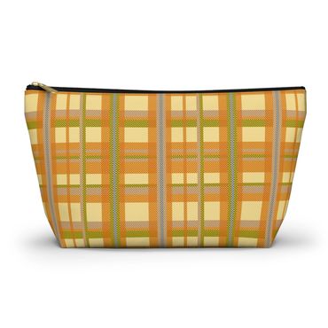 Flannel 19 pouch