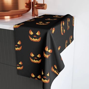 Jack o' Lantern faces towel