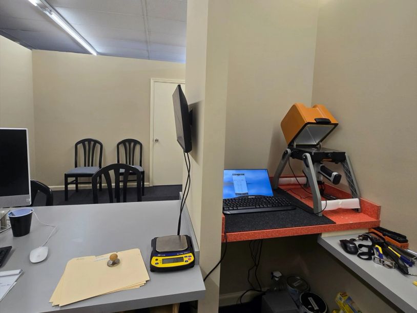 Private testing room with balance and Hitachi X-MET8000 workstation