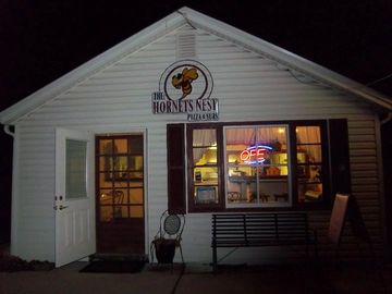 The Hornet's Nest	In Pataskala Ohio