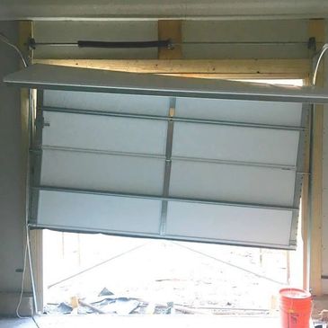 Garage Door repair, broken garage doors, garage doors replaced, garage door fixed 