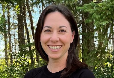 Averley Van Orman, Counselling Therapist