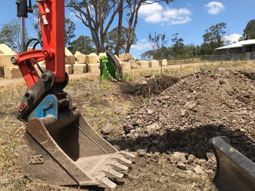 Giant Rock Walls - Retaining Walls - Excavation - Toowoomba - Sandstone Blocks - Concrete Blocks