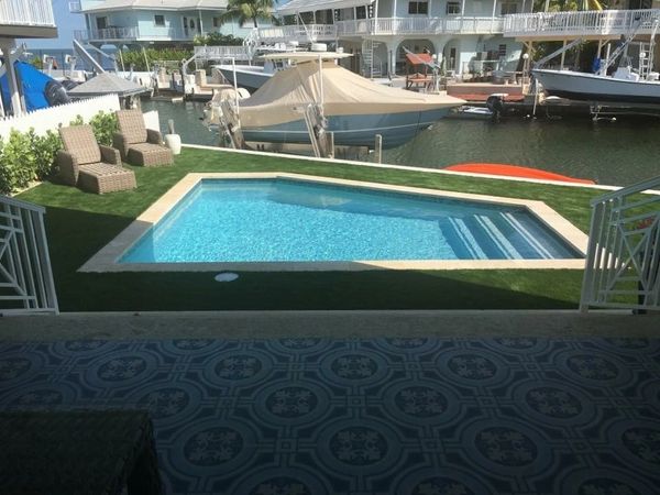 Synthetic grass pool area Miami