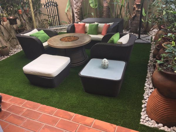 Artificial grass patio area Miami