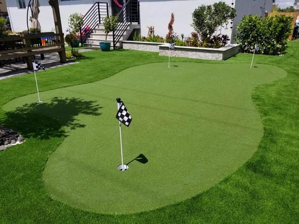 Putting Green Backyard