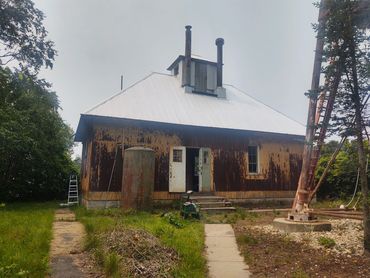 So. Fox Isl Fog Horn House, under renovation for 20 years, saving Lake Michigan's history & boaters.