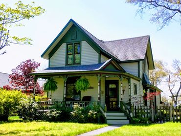 Historic Neighborhoods within walking distance to schools, beaches and downtown are popular.