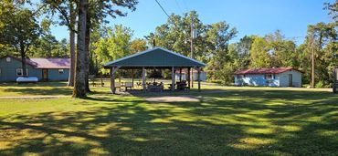 Picnic shelter