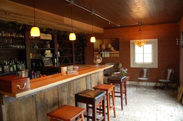 Outdoor Living enclosed bar