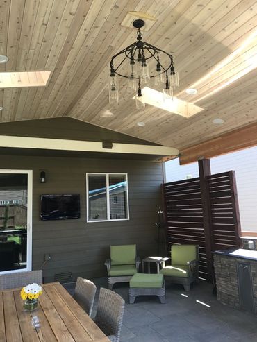 Outdoor Living structure attached to house