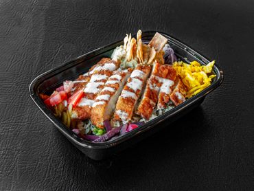 MAMMOTH BOWL WITH CHICKEN CREAM CHOP