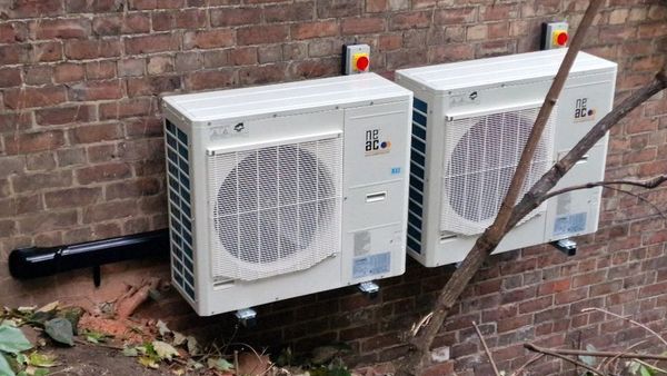 Commercial air conditioning outdoor unit BLYTH