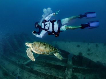 Guided scuba diving tours in Key Largo, Key Largo snorkeling, PADI open water courses Key Largo