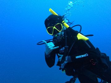 PADI Advanced Open Water scuba course,  guided scuba tour,  USS Spiegel. Key Largo scuba diving
