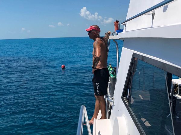 Key Largo scuba diving, guided scuba diving trip, Key Largo snorkeling, private boat charter